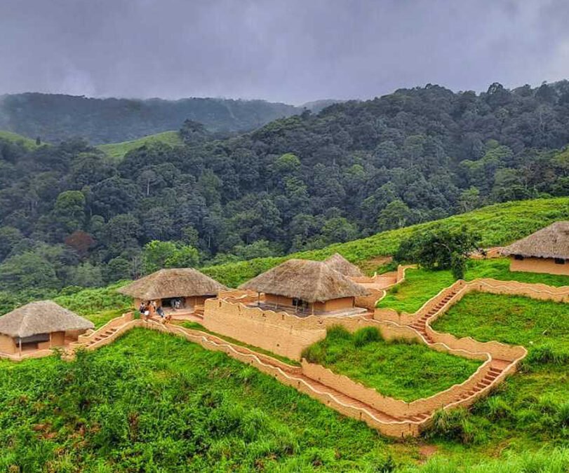 En Ooru Tribal Village